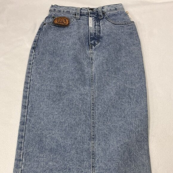 Z. Cavaricci Dresses & Skirts - Vintage Z Cavaricci Denim Skirt NWT Womens 24 Made USA 90s Deadstock